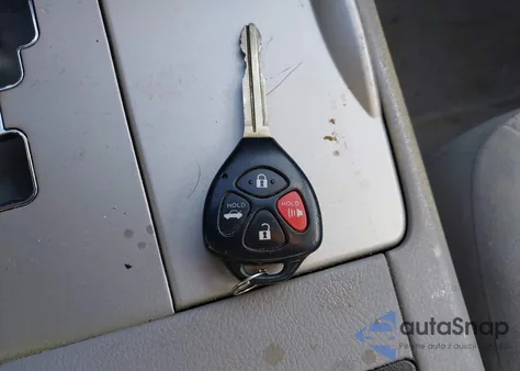 2009 Toyota Camry Le z USA, uszkodzony, nr VIN 4T1BE46K99U843979